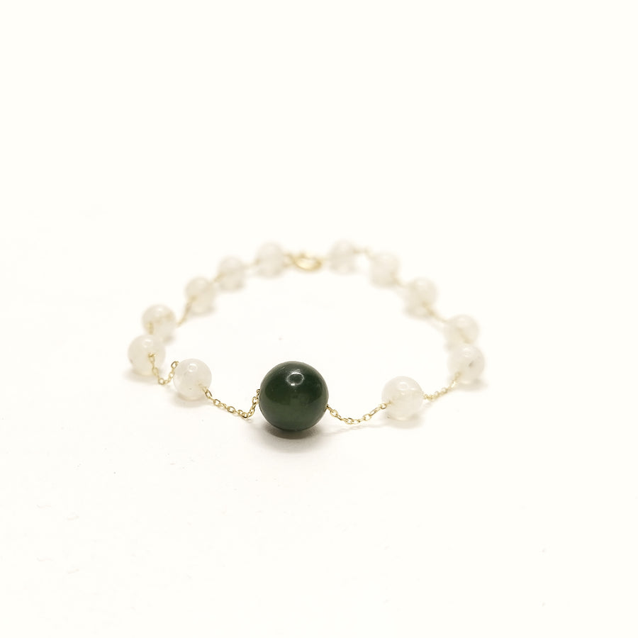 18K Gold Bracelet with Jade Centerstone & Moonstone Beads