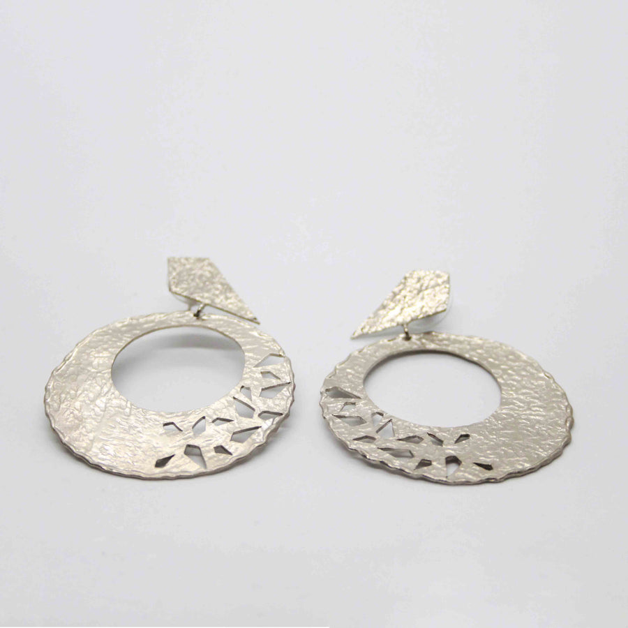 Tribal Hammered Earring - Silver